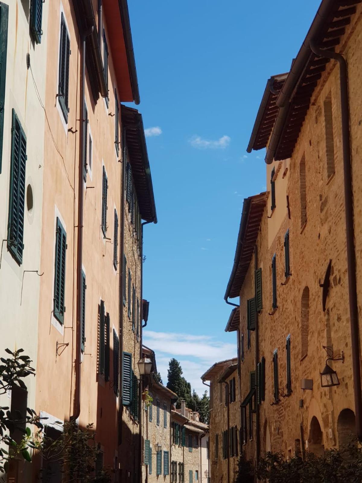 Palazzetto Del Pittore San Quirico dʼOrcia